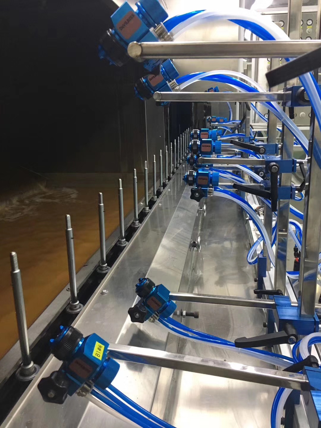 固定槍自動(dòng)噴涂